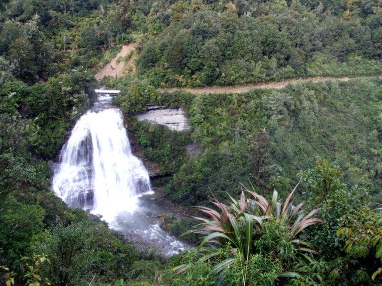 Mokau falls