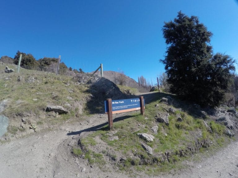 Side track to main Road - Slaughterhouse Creek Walk