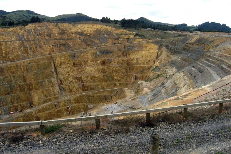 Martha Goldmine Pit Rim Walkway - Freewalks.nz